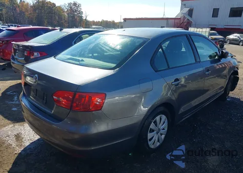 2011 Volkswagen Jetta 2.0L S из США, поврежденный, VIN 3VW2K7AJ4BM068513